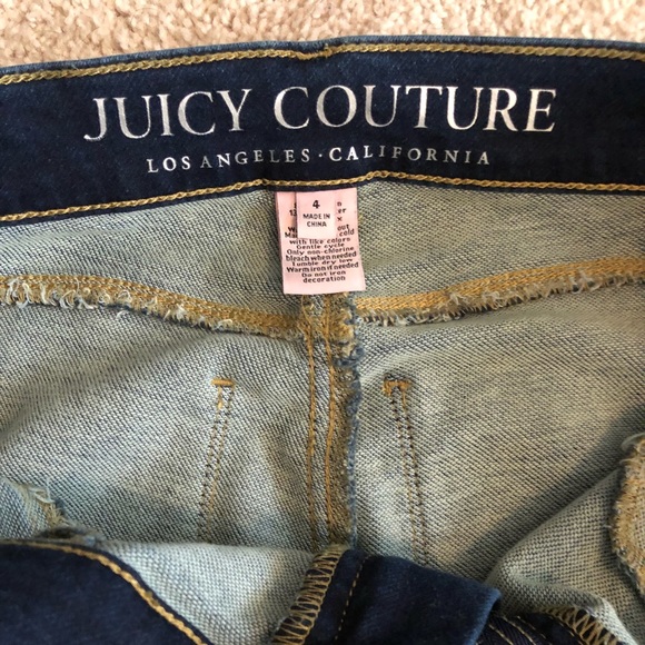 Juicy Couture crops size 4 ** - Picture 3 of 3